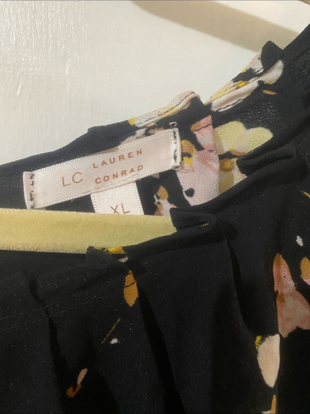 LC Lauren Conrad Black Floral Cap-Sleeve Tie-Neck Dress - Picture 2 of 6